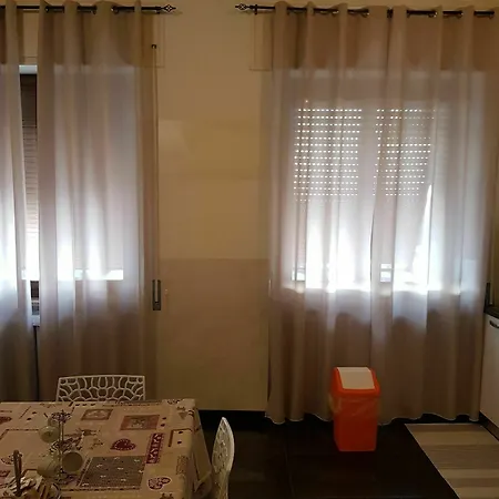 Elena Guest House