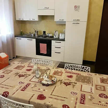 Elena Guest House *